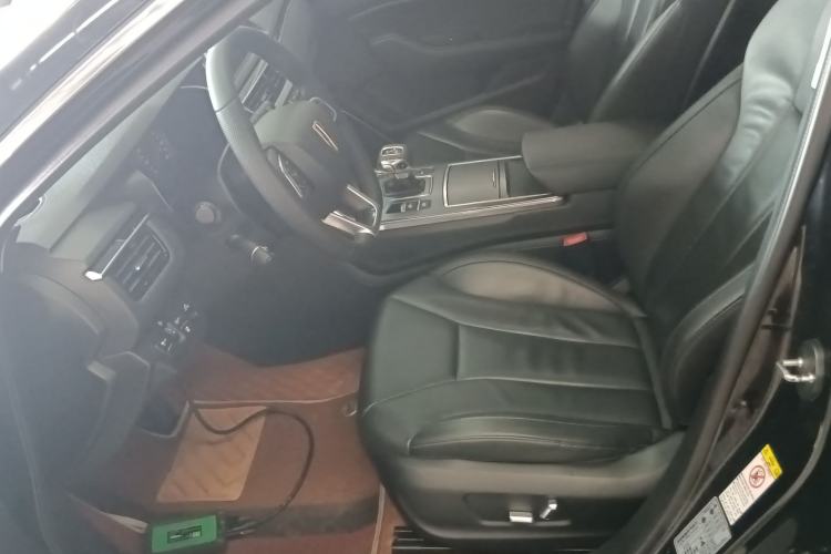 Used Hongqi H5 2020 1.8T Automatic ZhiLian QiYun Edition Left Front Seat