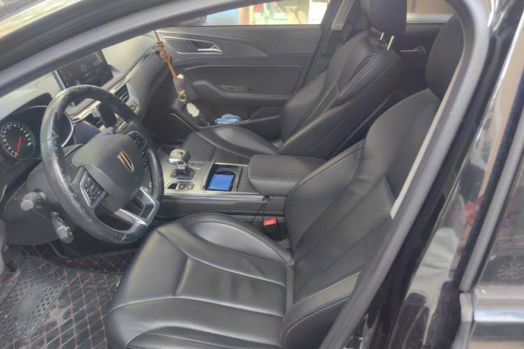 Used Hongqi H5 2020 1.8T Automatic ZhiLian QiYun Edition Left Front Seat