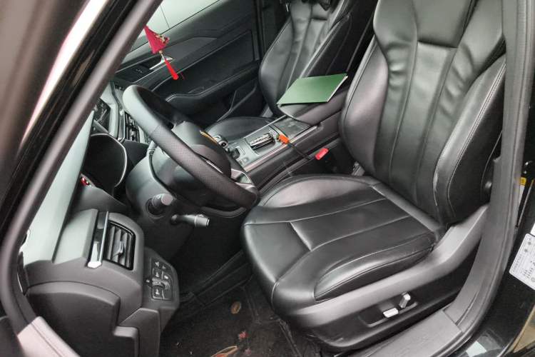 Used Hongqi H5 2020 1.8T Automatic ZhiLian QiYun Edition Left Front Seat