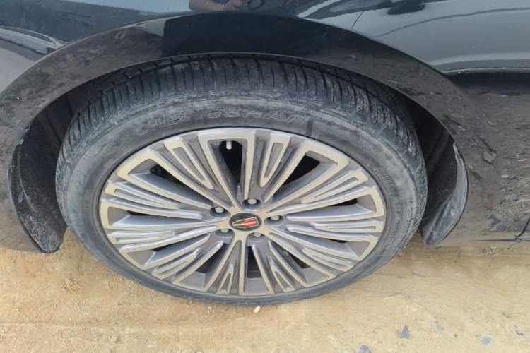 Used Hongqi H5 2020 1.5T DCT Flagship Edition Left Front Wheel Hub