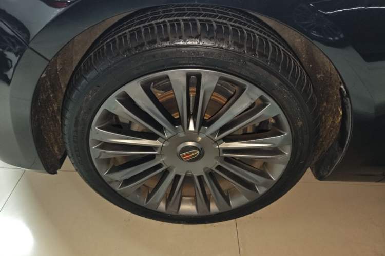 Used Hongqi H5 2020 1.5T DCT Flagship Edition Left Front Wheel Hub