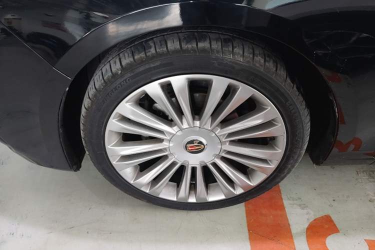 Used Hongqi H5 2020 1.8T Automatic Smart Connect Flagship Edition Left Front Wheel Hub