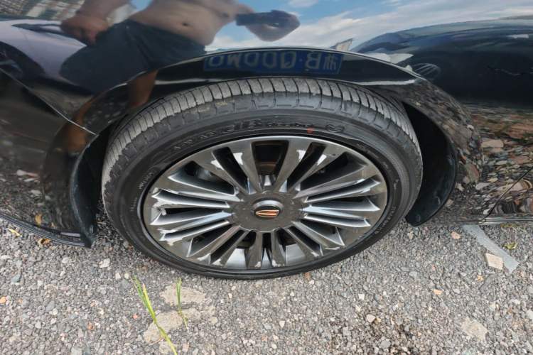 Used Hongqi H5 2020 1.5T DCT Flagship Edition Left Front Wheel Hub