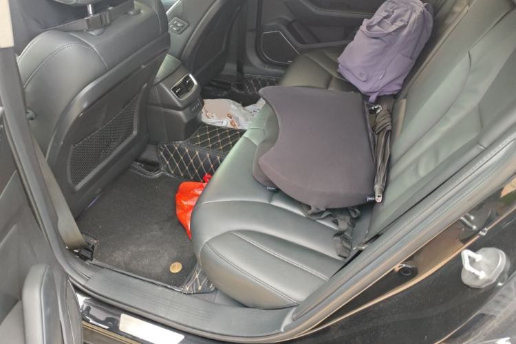 Used Hongqi H5 2020 1.8T Automatic Smart Connect Flagship Edition Left Rear Seat