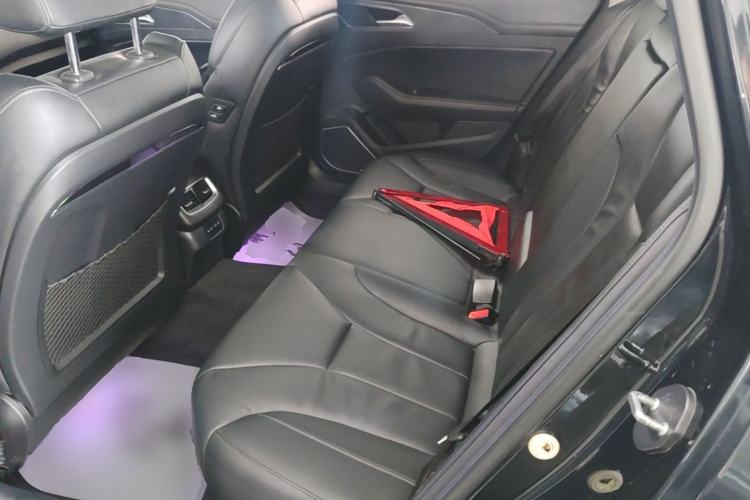 Used Hongqi H5 2020 1.8T Automatic Smart Connect Flagship Edition Left Rear Seat