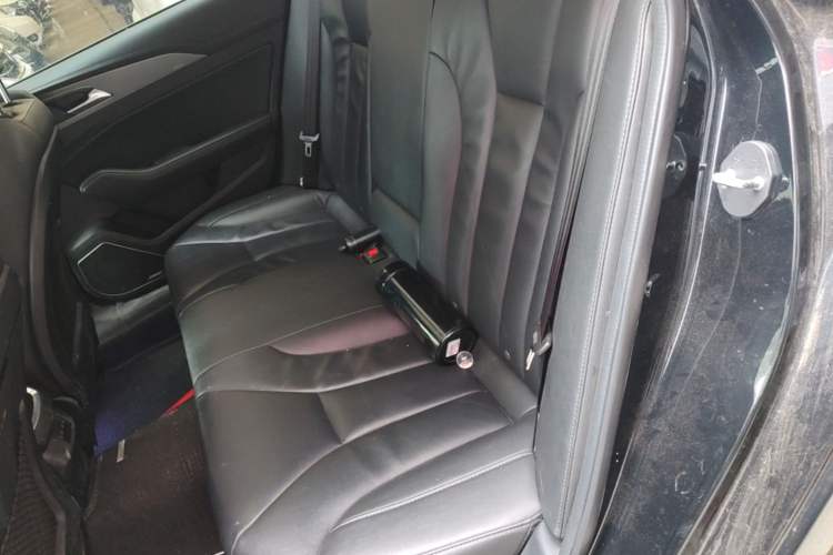 Used Hongqi H5 2020 1.8T Automatic Smart Connect Flagship Edition Left Rear Seat