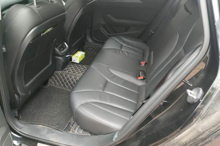 Used Hongqi H5 2020 1.8T Automatic ZhiLian QiYun Edition Left Rear Seat