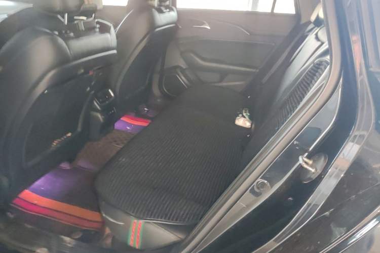 Used Hongqi H5 2020 1.8T Automatic Smart Connect Flagship Edition Left Rear Seat
