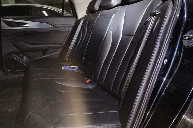 Used Hongqi H5 2020 1.5T DCT Flagship Edition Left Rear Seat