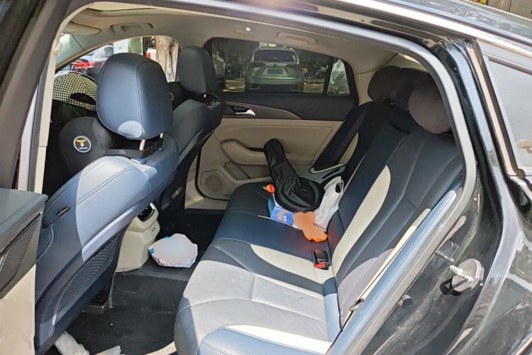 Used Hongqi H5 2020 1.8T Automatic Smart Connect Flagship Edition Left Rear Seat