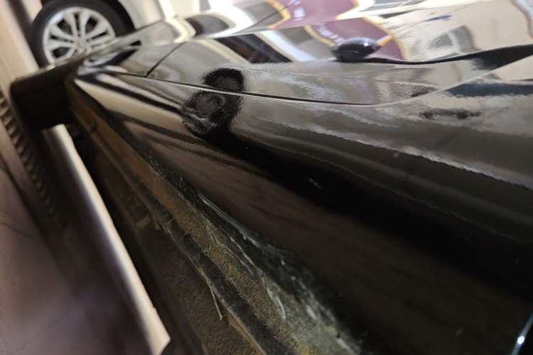 Used Hongqi H5 2020 1.8T Automatic ZhiLian QiYun Edition Left Side Sill