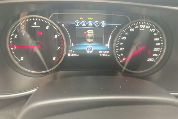 Used Hongqi H5 2020 1.8T Automatic Smart Connect Flagship Edition Odometer Close Up