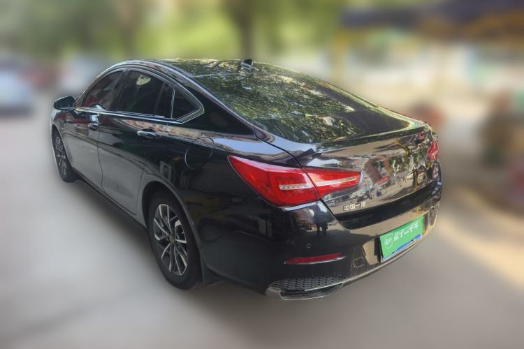 Used Hongqi H5 2020 1.5T DCT Flagship Edition Rear Left 45 Deg