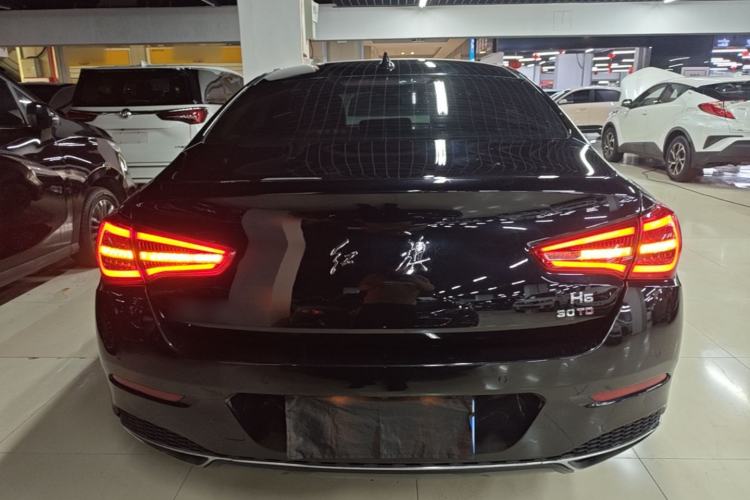Used Hongqi H5 2020 1.5T DCT Flagship Edition Rear