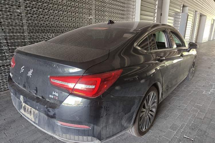 Used Hongqi H5 2020 1.8T Automatic ZhiLian QiYun Edition Rear Right 45 Deg