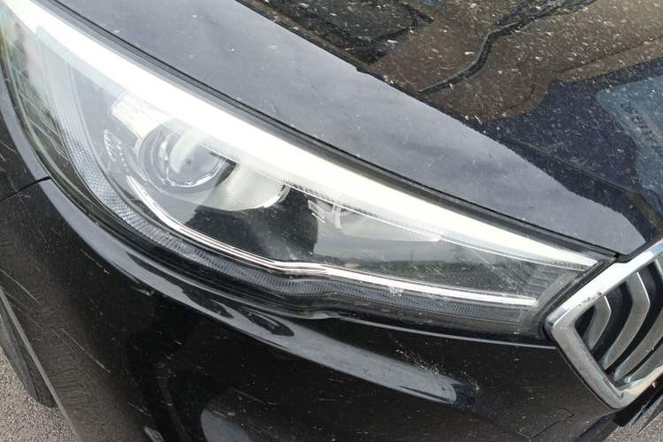Used Hongqi H5 2020 1.5T DCT Flagship Edition Right Front Headlight