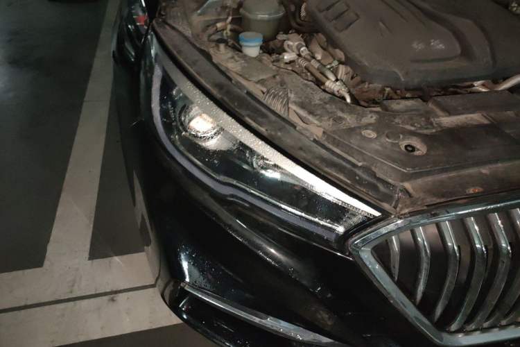 Used Hongqi H5 2020 1.5T DCT Flagship Edition Right Front Headlight