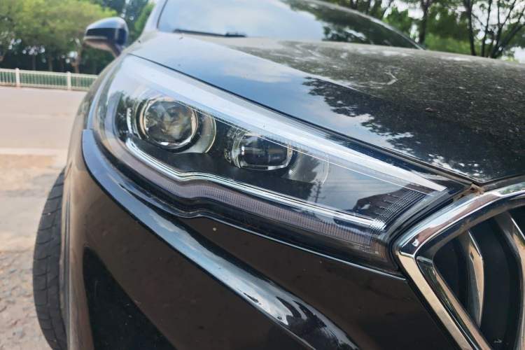 Used Hongqi H5 2020 1.5T DCT Flagship Edition Right Front Headlight