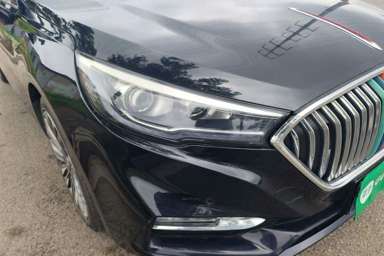 Used Hongqi H5 2020 1.8T Automatic Smart Connect Flagship Edition Right Front Headlight