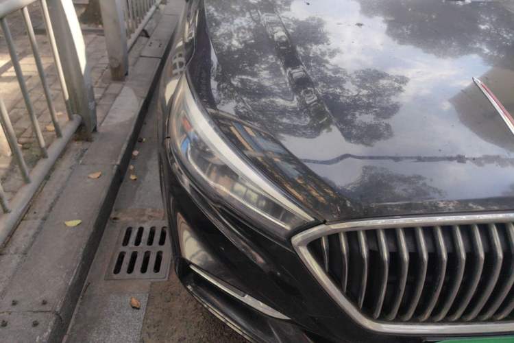 Used Hongqi H5 2020 1.8T Automatic ZhiLian QiYun Edition Right Front Headlight