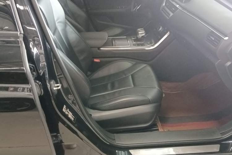 Used Hongqi H5 2020 1.8T Automatic ZhiLian QiYun Edition Right Front Seat