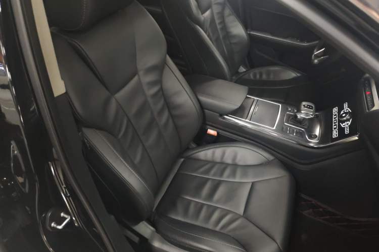 Used Hongqi H5 2020 1.5T DCT Flagship Edition Right Front Seat