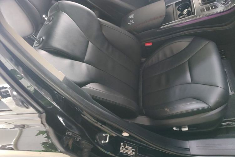 Used Hongqi H5 2020 1.8T Automatic Smart Connect Flagship Edition Right Front Seat