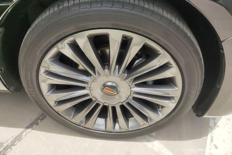 Used Hongqi H5 2020 1.5T DCT Flagship Edition Right Front Wheel Hub