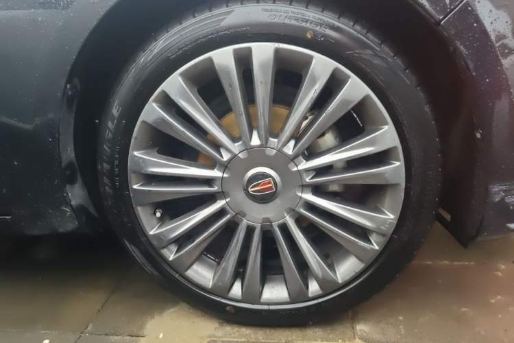 Used Hongqi H5 2020 1.5T DCT Flagship Edition Right Front Wheel Hub