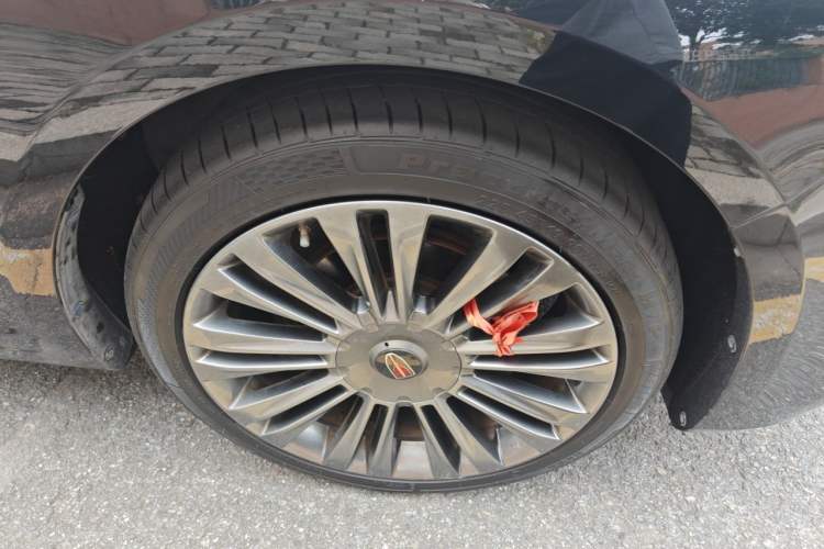 Used Hongqi H5 2020 1.5T DCT Flagship Edition Right Front Wheel Hub