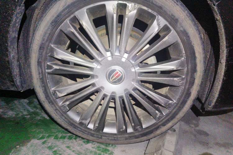 Used Hongqi H5 2020 1.5T DCT Flagship Edition Right Front Wheel Hub
