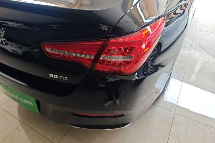 Used Hongqi H5 2020 1.5T DCT Flagship Edition Right Rear Taillight