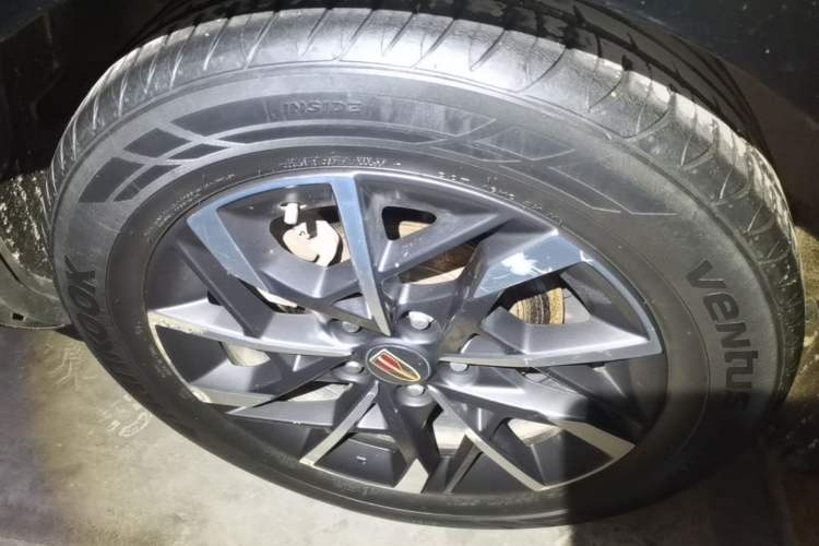 Used Hongqi H5 2020 1.5T DCT Flagship Edition Right Rear Wheel Hub