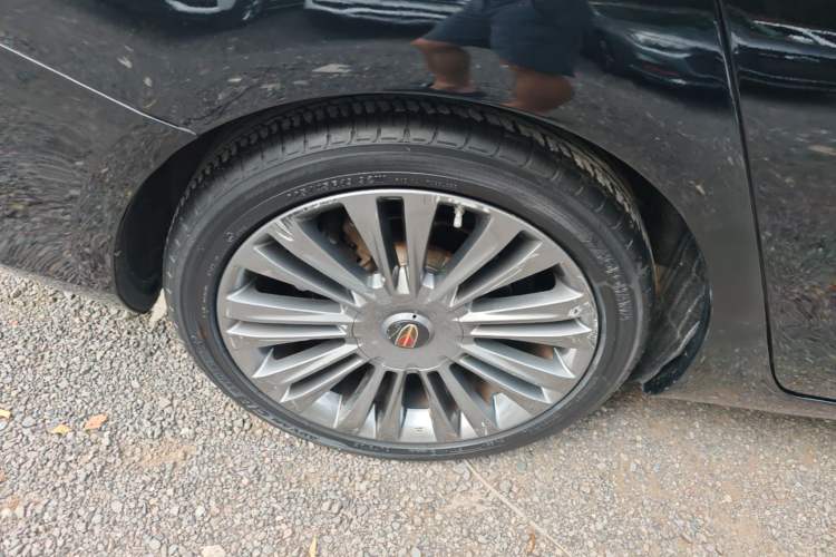 Used Hongqi H5 2020 1.5T DCT Flagship Edition Right Rear Wheel Hub