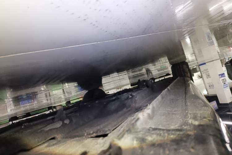 Used Hongqi H5 2020 1.5T DCT Flagship Edition Right Side Sill