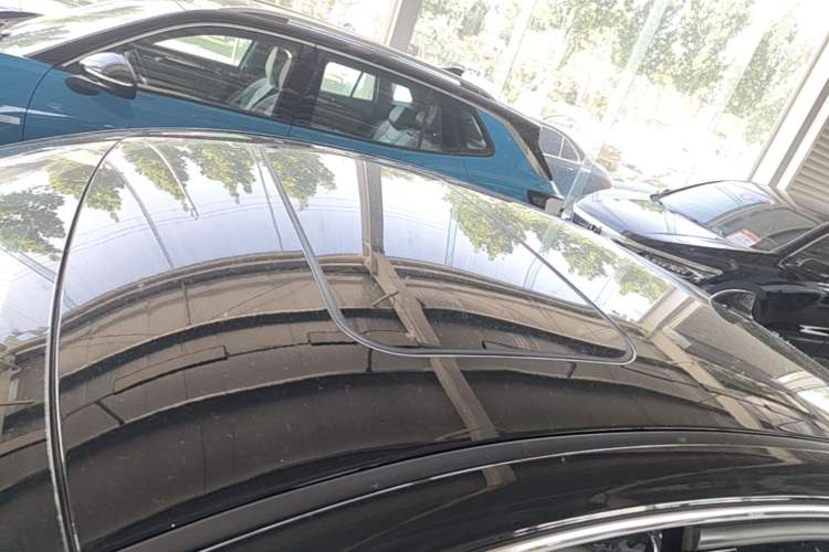 Used Hongqi H5 2020 1.5T DCT Flagship Edition Roof