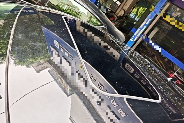Used Hongqi H5 2020 1.5T DCT Flagship Edition Roof
