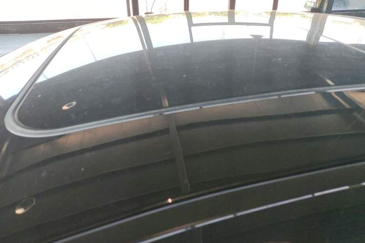 Used Hongqi H5 2020 1.8T Automatic Smart Connect Flagship Edition Roof