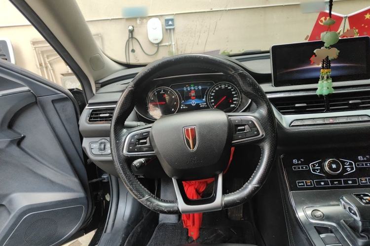 Used Hongqi H5 2020 1.8T Automatic ZhiLian QiYun Edition Steering Wheel