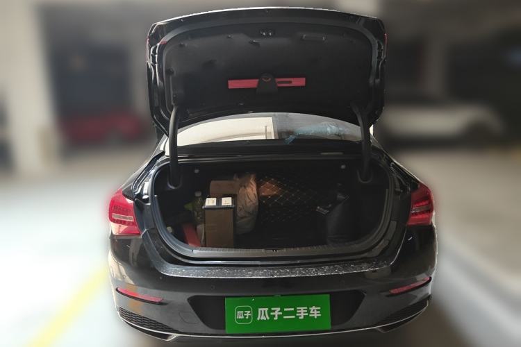 Used Hongqi H5 2020 1.8T Automatic Smart Connect Flagship Edition Trunk