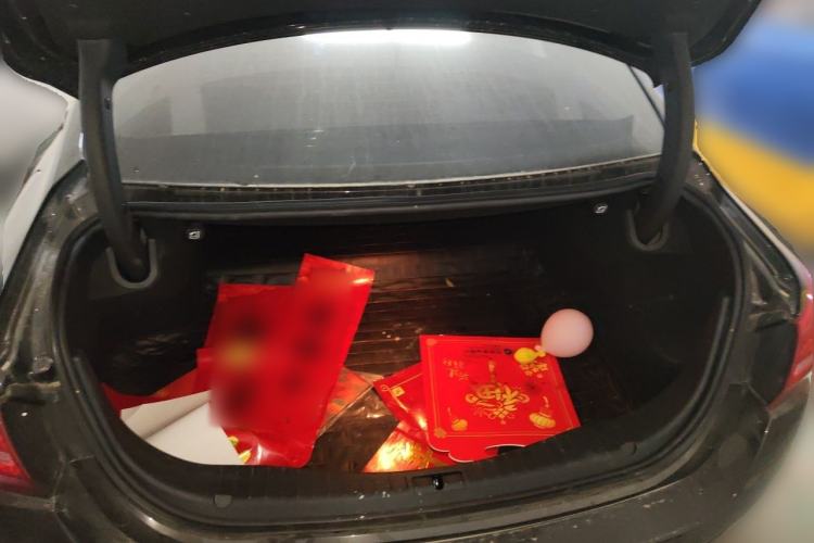 Used Hongqi H5 2020 1.8T Automatic Smart Connect Flagship Edition Trunk