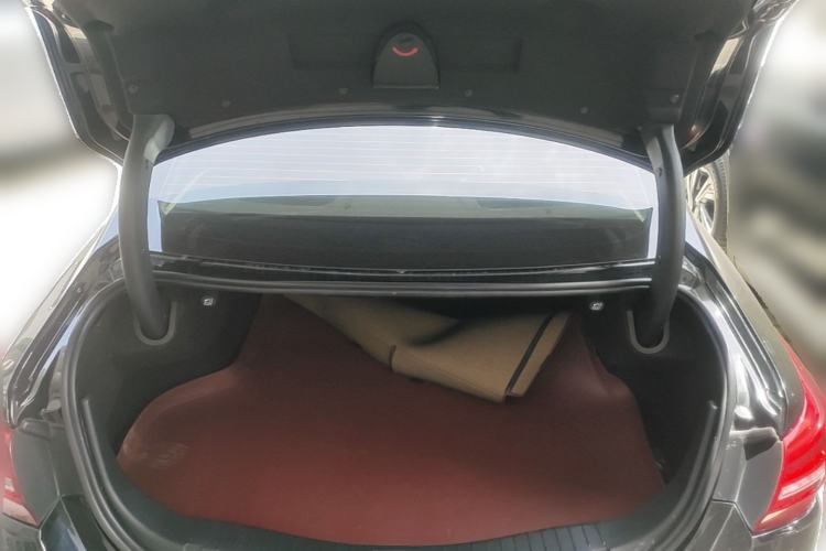 Used Hongqi H5 2020 1.5T DCT Flagship Edition Trunk