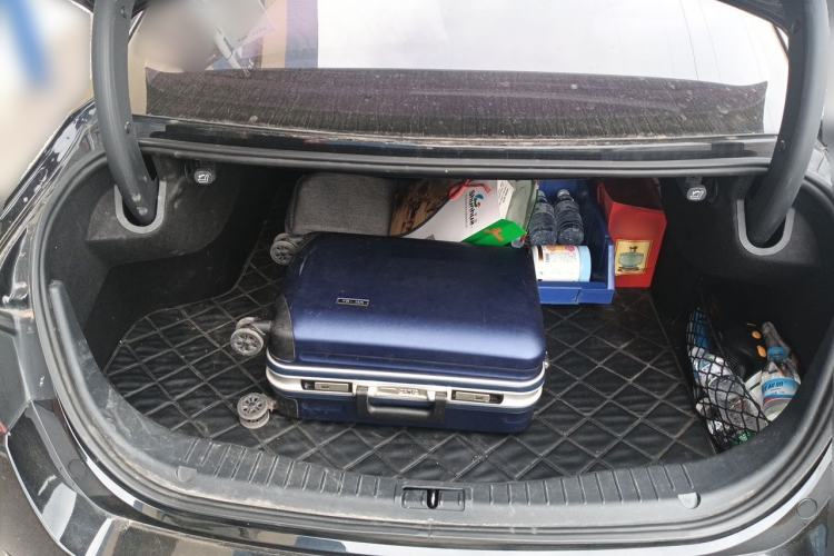 Used Hongqi H5 2020 1.5T DCT Flagship Edition Trunk
