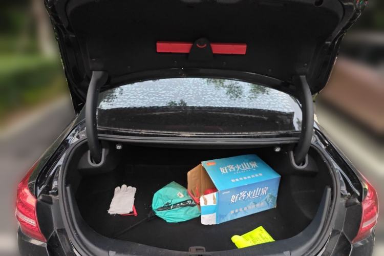 Used Hongqi H5 2020 1.8T Automatic Smart Connect Flagship Edition Trunk