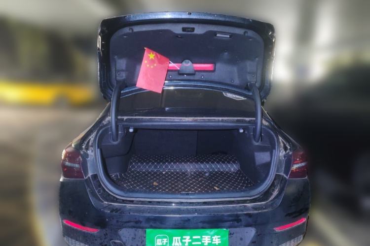 Used Hongqi H5 2020 1.8T Automatic Smart Connect Flagship Edition Trunk