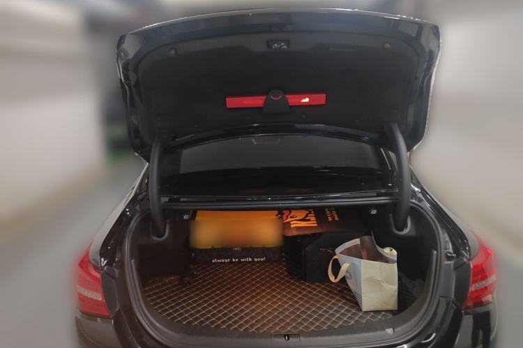 Used Hongqi H5 2020 1.5T DCT Flagship Edition Trunk