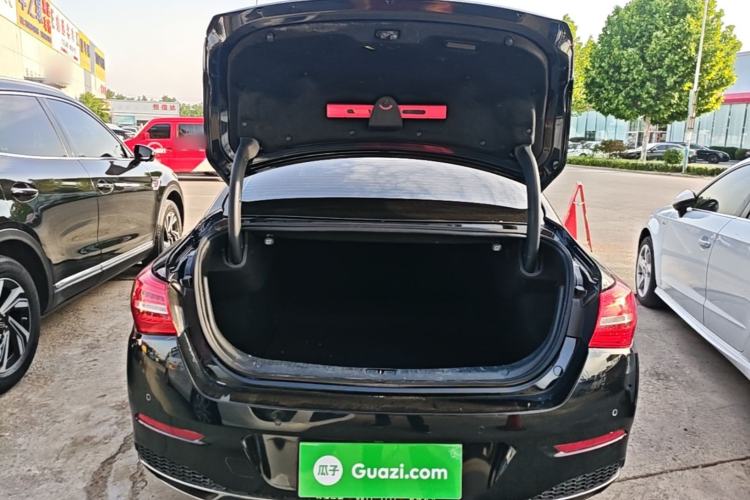 Used Hongqi H5 2020 1.8T Automatic Smart Connect Flagship Edition Trunk