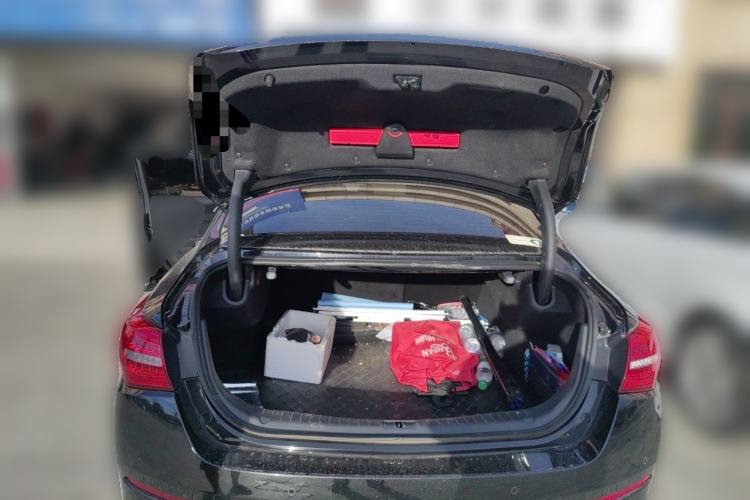 Used Hongqi H5 2020 1.5T DCT Flagship Edition Trunk