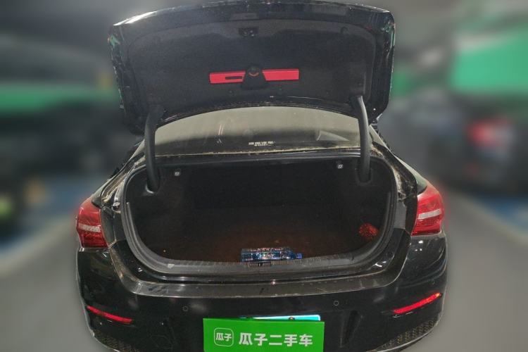 Used Hongqi H5 2020 1.5T DCT Flagship Edition Trunk