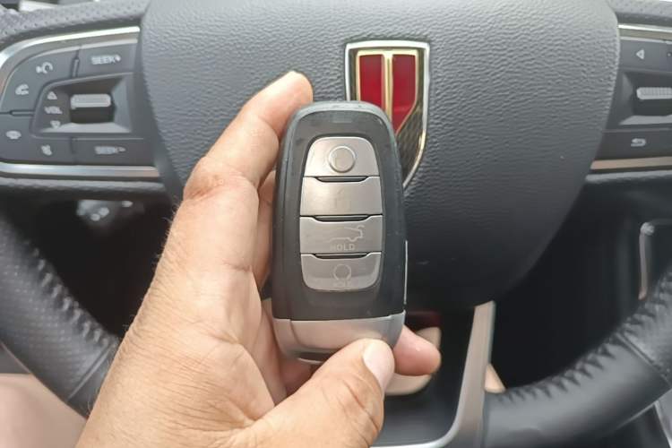 Used Hongqi H5 2020 1.8T Automatic Smart Connect Flagship Edition Vehicle Key